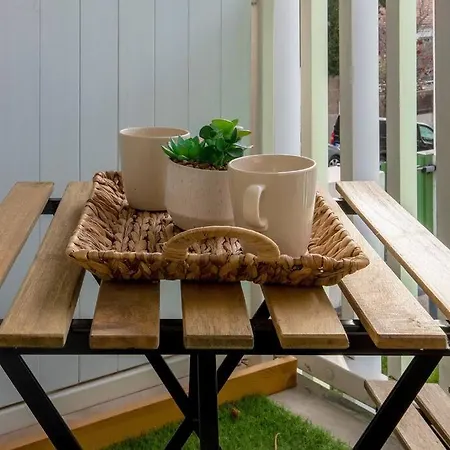 Studio Terrasse & Wifi - Proche Centre Montpellier アパート